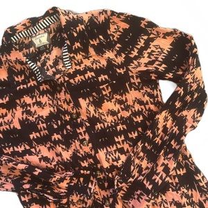 Volcom Women’s Long Sleeve Lightweight 100% Cotton Pink/Black Top